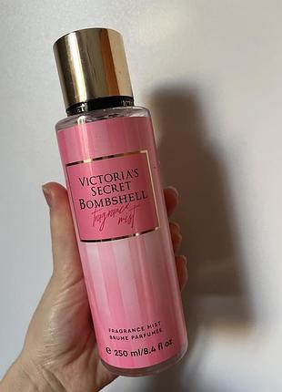 Спрей для тіла від victoria's secret з ароматом bombshell, 250мл
