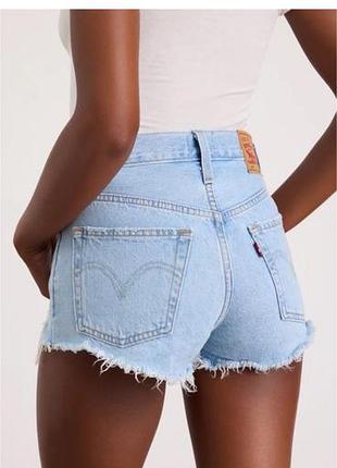Шорты levis абсолютно новые