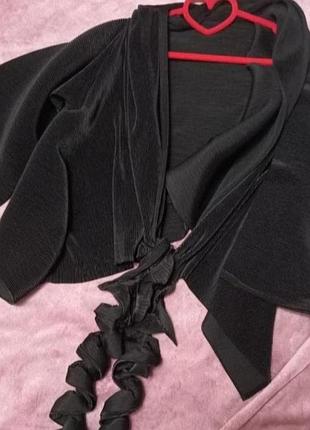 Кардинал-блуза плиссированная от issey miyake гофрая черная с завязками дизайнерская