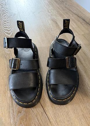 Шкіряні сандалі  dr.martens (оригінал), розмір 36