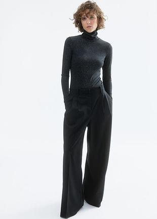 H&amp;m лонгслив водолазка с люрексовой нитью р.m