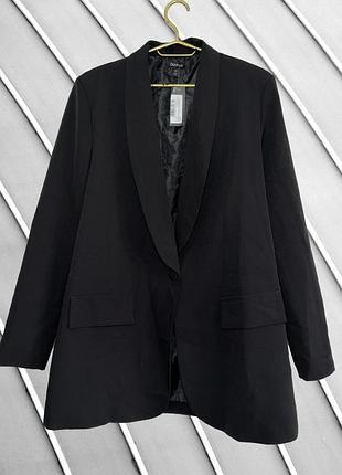 Жіночий оверсайз піджак boohoo s m оригінал буху чорний базовий подовжений блейзер вільний довгий новий з біркою сукня піджак 44