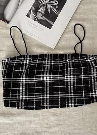 Shein крутой черно- белый топ
