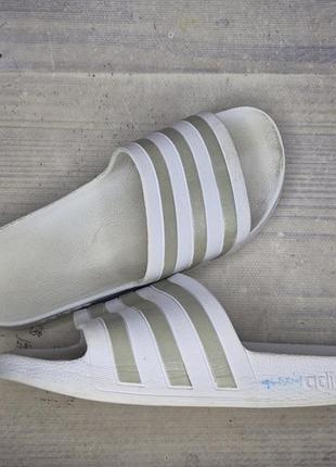 Шлепанцы adidas