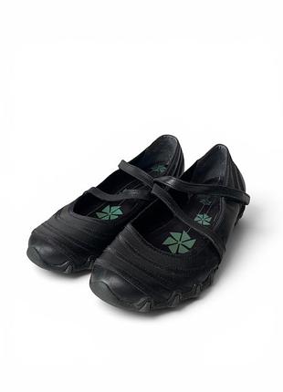 Балетки трендові skechers чорні шкіряні р.40