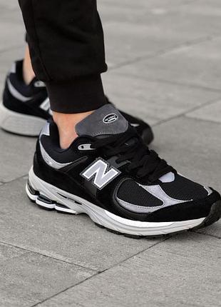 Кроссовки мужские new balance 2002 r