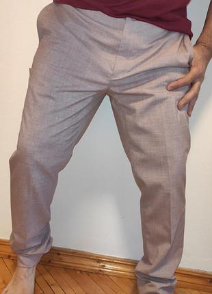 Новые стильные нарядные деловые брюки burton узкого кроя (skinny) из текстурированной ткани.36-38.хл