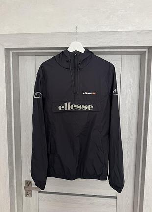 Вітровка ellesse