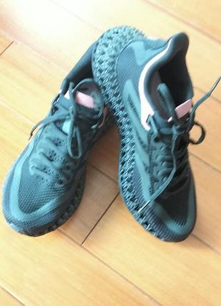Брендовые кроссовки adidas