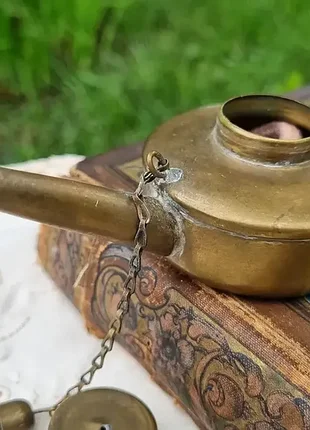 Антикварная маленькая масляная лампа, спиртовка.