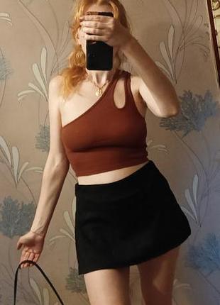 Ассимметричный топ  в рубчик с разрезами zara кроптоп