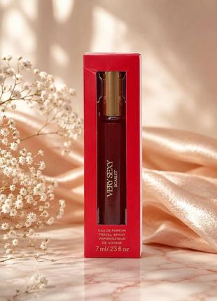 Міні-парфуми у спреї victoria`s secret very sexy scarlet