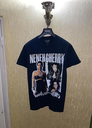 Футболка neneh cherry