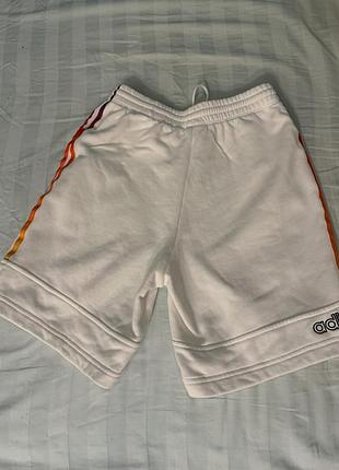 Шорти білі addidas s