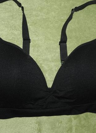 Новий зручний бюстик без кісточок з форм .чашкою. 95 в. ххл