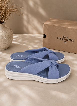 Жіночі шльопанці clarks 43–44