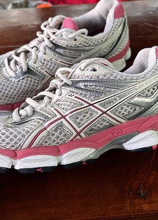 Кросівки asics розмір 40 жіночі