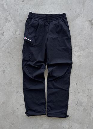 Брюки berghaus черные мужские брендовые s (uk30) треккинговые оригинал брючины карго спортивные нейлоновые аутдор