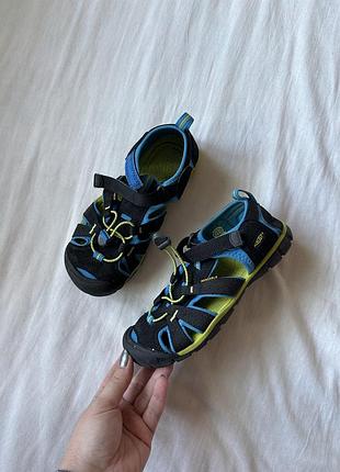 Трекінгові босоніжки keen cnx (оригінал) 35 розмір