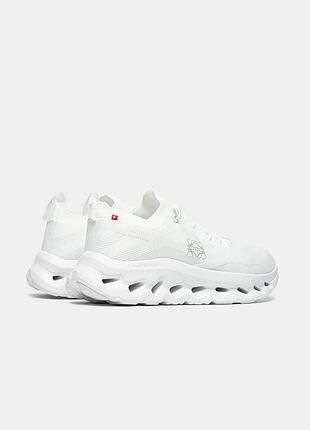 Cloudtilt x loe white 3