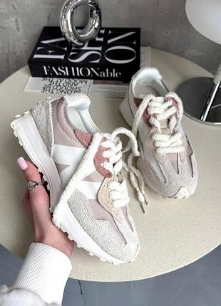 Сучасні жіночі кросівки new balance 327 beige/brown