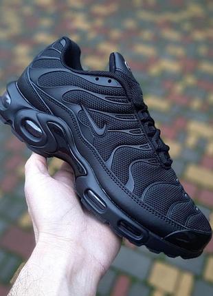 Чоловічі чорні кросівки nike air max plus sneakers tn кросівки найк аір макс тн новинка 42(26.5см)