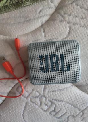 Портативна акустика jbl go essential2