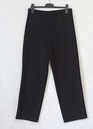 Брюки жіночі чорні. eur.44, uk.16