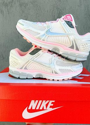 Nike zoom vomero 5 pink