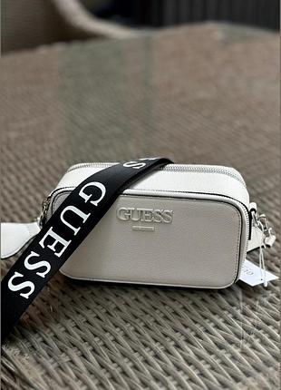 Женская прямоугольная сумка guess 23705 кросс-боди белая
