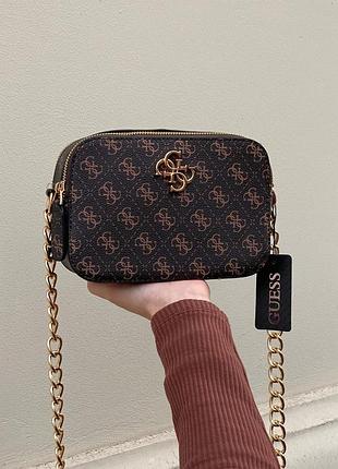 Жіноча сумка guess крос-боді коричнева