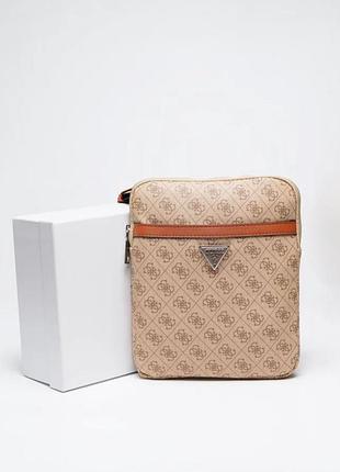 Мужская сумка мессенджер guess бежевая