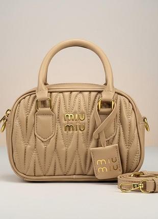 Женская сумка кросс-боди miu miu 18119 бежевая