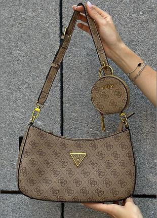 Жіноча сумка guess 016 багет бежева