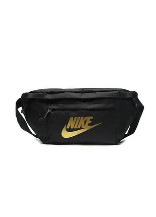 Бананка большая nike tech hip pack найк поясная сумка черная золотое лого
