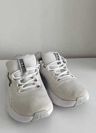Бігові кросівки under armour charged surge 4 (оригінал)