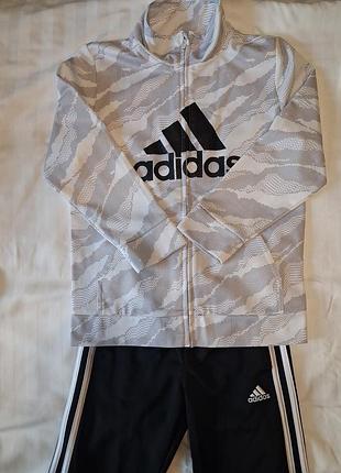 Спортивный костюм adidas детский