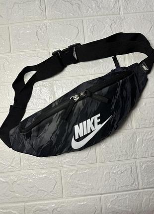 Nike сумка бананка