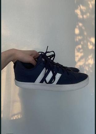 Оригінальні кросівки кеди adidas, розмір 38,5 / сині кеди адідас