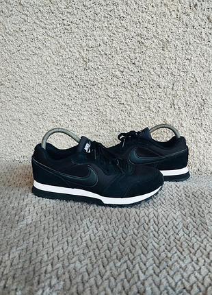 Nike md runner мужские кроссовки nike pegasus nike air max nike vomero