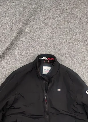Черная классическая мужская куртка Tommy hilfiger padded утеплена с логотипами оригинал