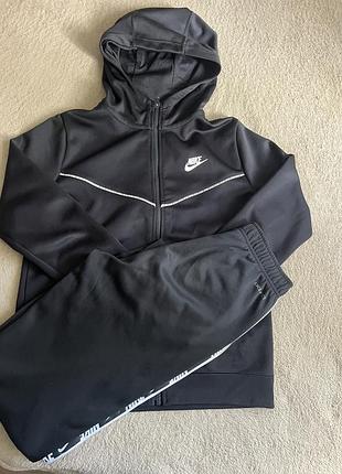 Спортивний костюм nike оригінал 164-170