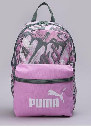 Брендовый рюкзак puma на каждый день.
