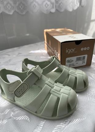 Igor nemo barefoot сандалі 24