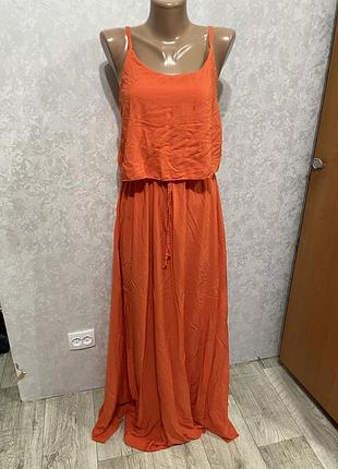 Натуральна довга сукня