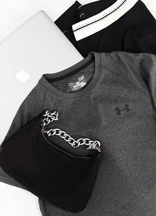 Футболка under armour