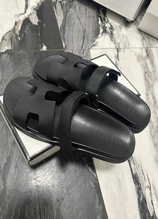 Шкіряні шльопанці steve madden mayven black leather