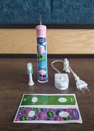 Детская звуковая зубная щетка sonicare phillips