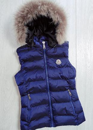 Пуховая жилетка moncler размер 1