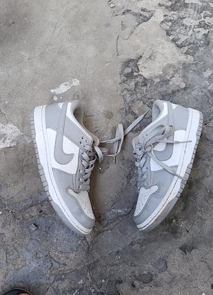 Жіночі кросівки nuke dunk 1 low